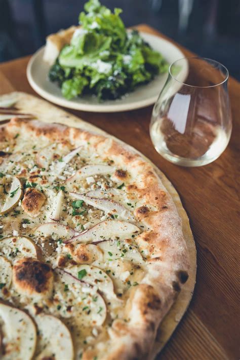 Solstice Wood Fire Café & Bar - GorgeTalk