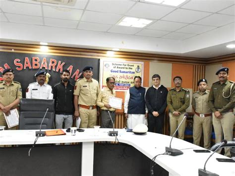 In Himmatnagar, five Good Samaritans of the district were encouraged by ...