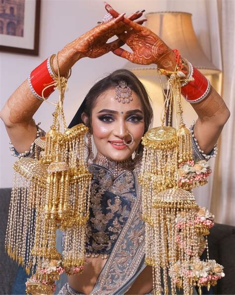 Bridal Choora and Kaleerey HD Pics | Images