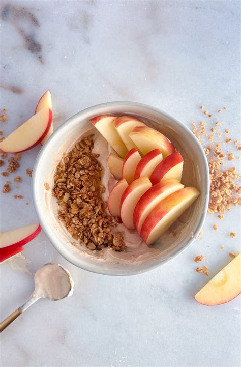 Peanut Butter Yogurt Bowl - Karis Bakes