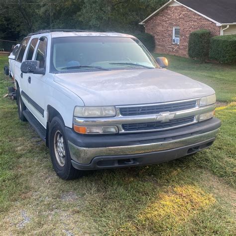 2001 Chevrolet Suburban for Sale in King, NC - OfferUp
