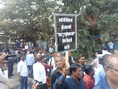 » Mahul residents occupy Azad Maidan in Mumbai demanding Proper ...
