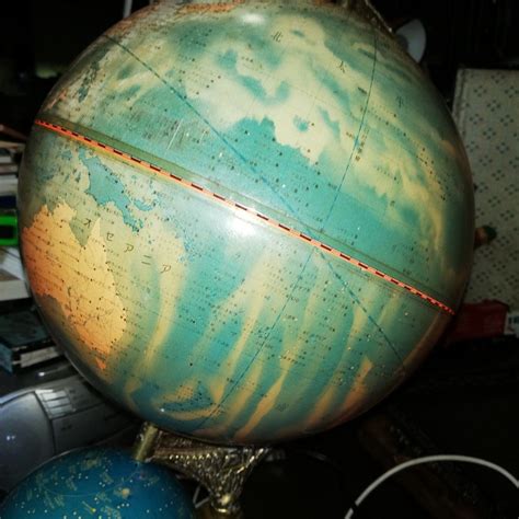 Lighted Globe 的图像结果