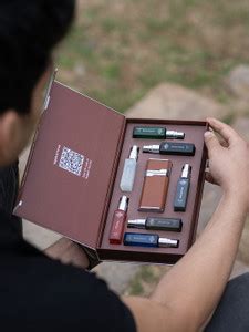 Buy PERFUMERS CLUB Lightr The Complete Fragrance Set For Men Eau de ...