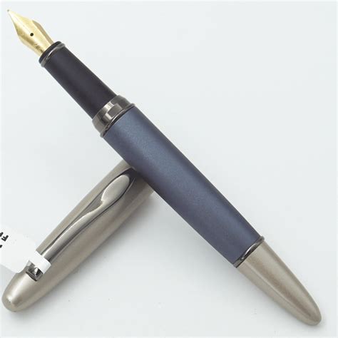 penhouse.in Blue Color Body With Cream Color Cap Fine Nib Converter ...