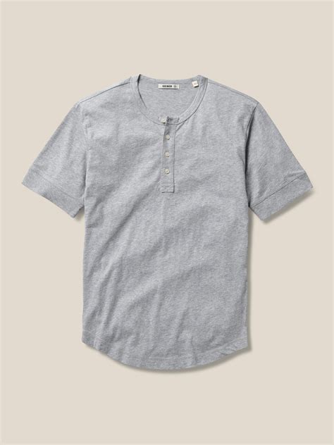 Style Pick of the Week: Buck Mason Curved Hem Henley – A Rugged Summer ...