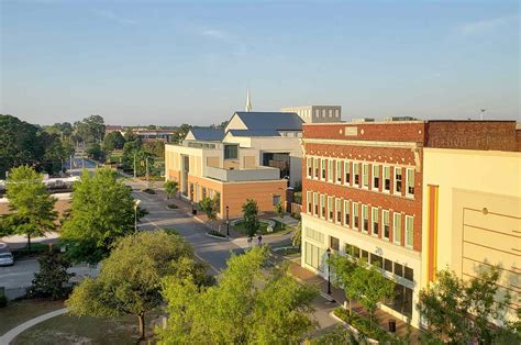 11 Iconic Landmarks to See in Florence, South Carolina | TouristSecrets