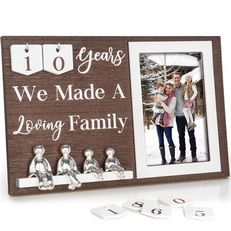 10 Wedding Anniversary Ideas