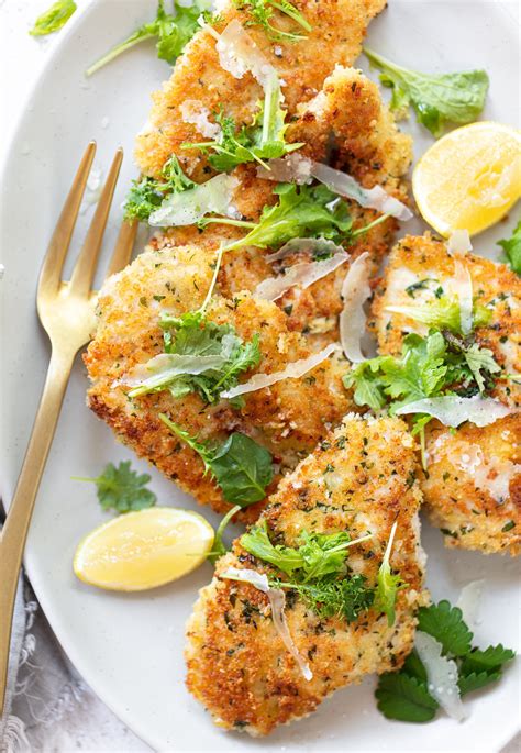 Crispy Breaded Chicken Breast Cutlets - Familystyle Food