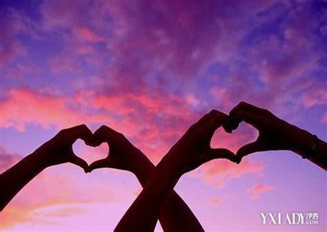【图】关于爱情的唯美短句有哪些呢 为爱添加点润滑剂会更持久_关于爱情的唯美短句_伊秀情感网|yxlady.com