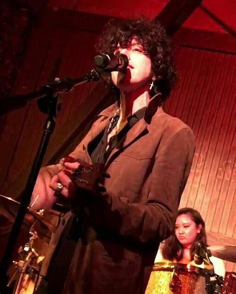 LP Singer Girlfriend 的图像结果