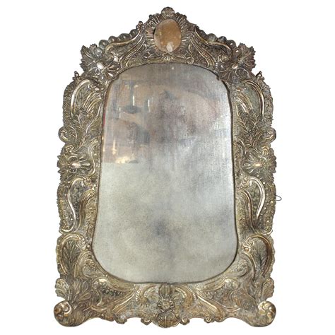 Spanish Baroque Carved and Giltwood Frame Mirror For Sale at 1stDibs ...