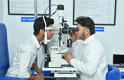 Top and Best B.Optometry University in Mohali, Chandigarh, Punjab