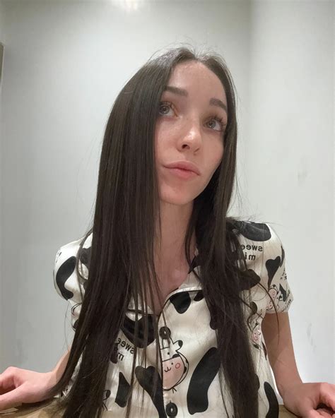 grace smalls (@bigchug_grace) • Instagram photos and videos