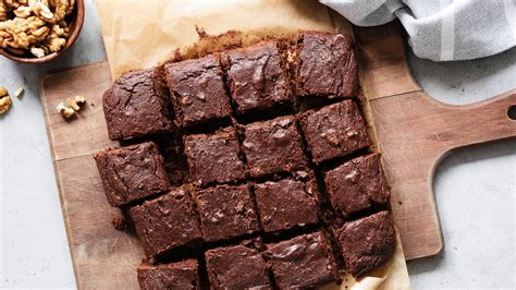 4 easy brownie recipes to inspire your weekend baking at home | Vogue India