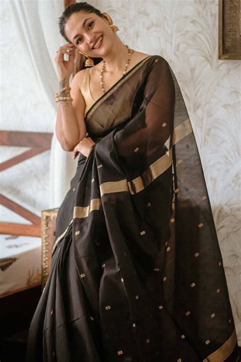 Diaphanous Black Cotton Silk Saree With Lagniappe Blouse Piece – SilkFolks