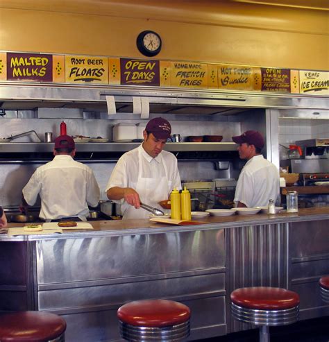 Convention Grill - Edina, MN | Review & What to Eat