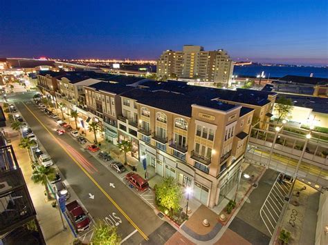 AVE EMERYVILLE AT BAY STREET - Apartment Reviews & Photos - Tripadvisor
