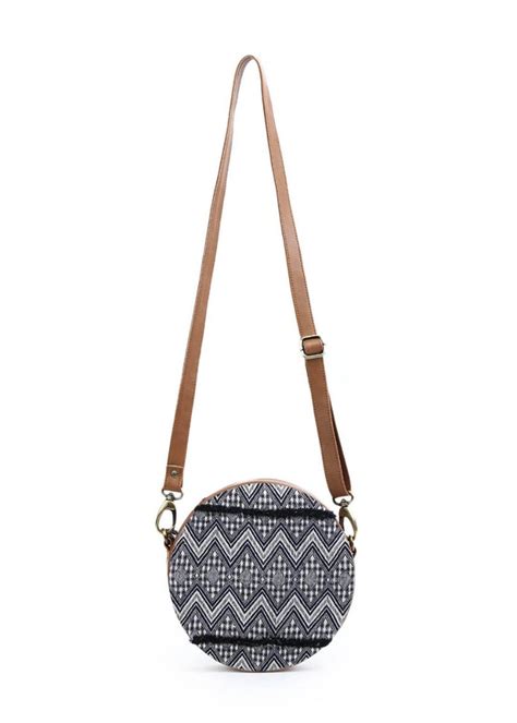 Get Handmade Blue Aztec Round Cross at ₹ 1200 | LBB Shop