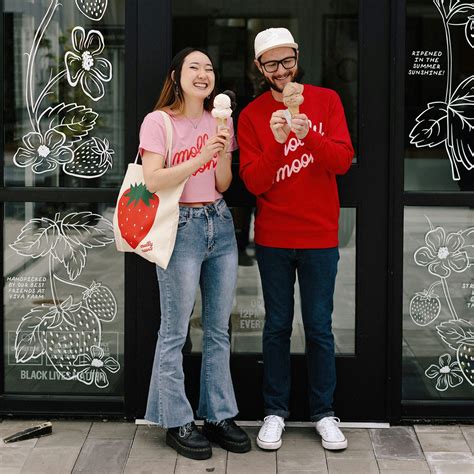 Molly Moon Onlyfans Leaked - King Ice Apps