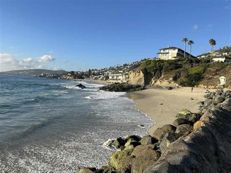 Christmas Cove in Laguna Beach: A Seaside Wonderland Awaiting Your ...