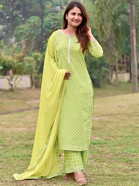 Buy Latest Cotton Suits for Women Online in India | Libas