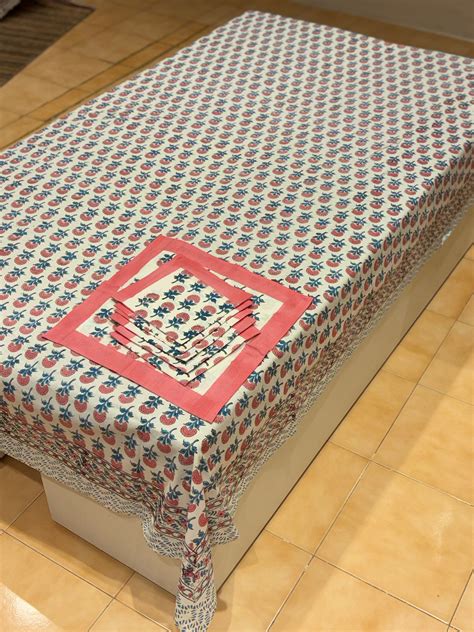 Hand block printed cotton table cover 6 seater – Maharani Textiles