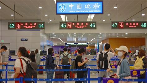 分流航班返回 浦东9月以来出入境旅客环比增40%_手机新浪网