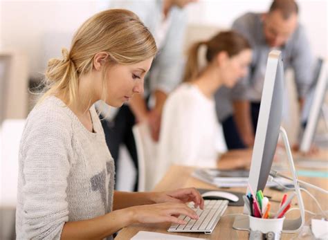 Women at Computer Work 的图像结果