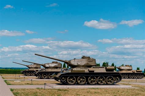 Прохоровка. Люди, огонь и сталь