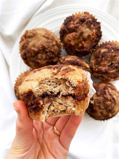 vegan cinnamon roll muffins