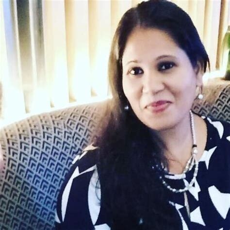 Maya - Hindi teacher in Coimbatore - ₹600/h