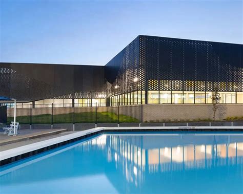 Sports Complex Building Design 的图像结果