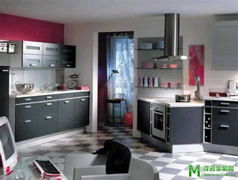 2012年实用厨房装修效果图欣赏，绝对有一款厨房设计图片适合你(3)_厨房装修_靓家居网