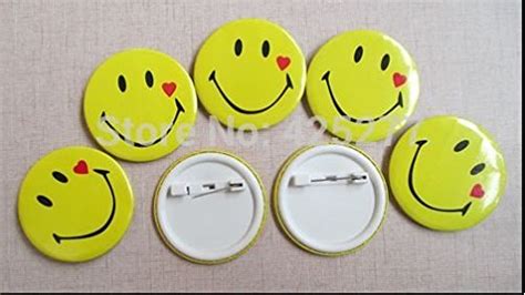 Buy Fancy Smiley Badges (Set of 10) Online at Low Prices in India ...