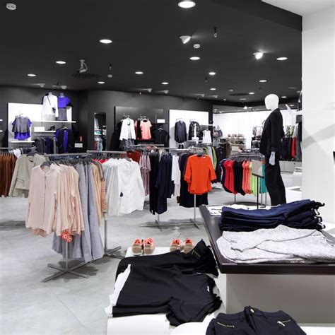 List of Top Clothing Brands in India