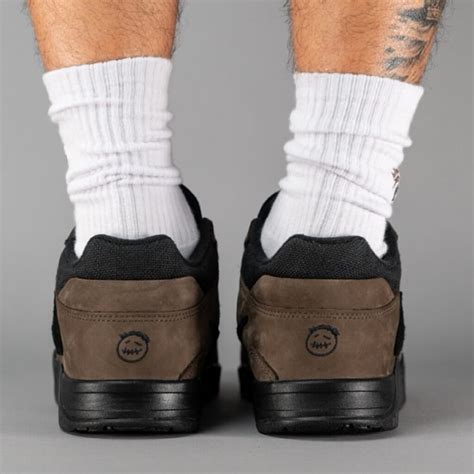 Travis Scott × Nike CJ1 T-Rexx / Jordan Jumpman Jack TR “Black Dark Mocha”が国内11月26日／11月27日／11月30 ...