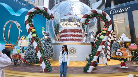 Christmas magic at Cartier Shenzhen