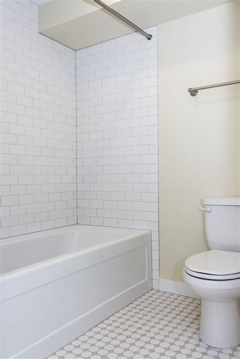 Subway Tile Bathtub Surround - Bathtube Insight