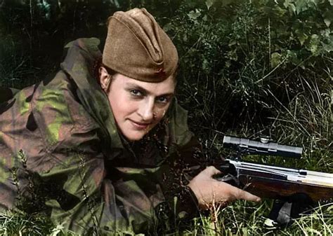 苏军女狙击手柳德米拉：外号“死亡夫人”，射杀超过300名德军_腾讯新闻