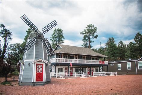 THE STRAWBERRY INN - Motel Reviews & Photos - Tripadvisor