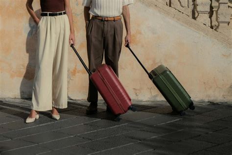 Hard vs. Soft Luggage: Choosing the Best Suitcase for You