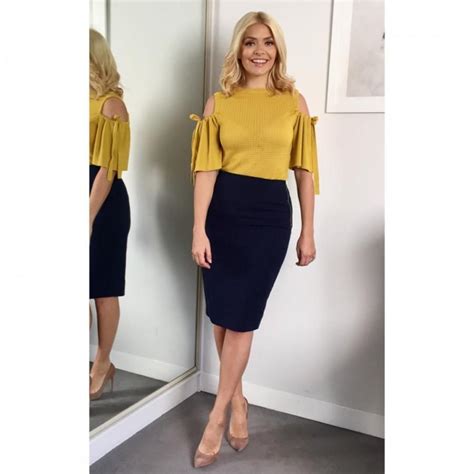 Holly Willoughby's latest Instagram pictures - Photos,Images,Gallery ...