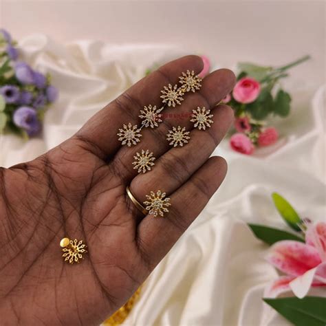 Nose Pin – AJ Punnagai