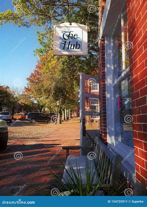 The Nantucket Famous Coffe Shop the Hub Editorial Photo - Image of shoreline, shore: 154725911