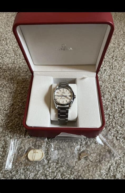 [Question] I was looking at an Omega Aqua Terra Ref: 231.10.39.21.02 ...