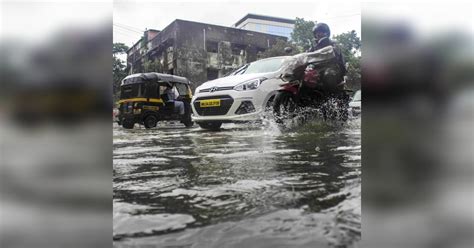 Mumbai Monsoon 101: Traffics Updates, Helpline Numbers | LBB, Mumbai