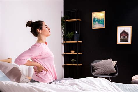 Say Good Bye To Back Pain: Expert Recommended Sleeping Positions Best ...