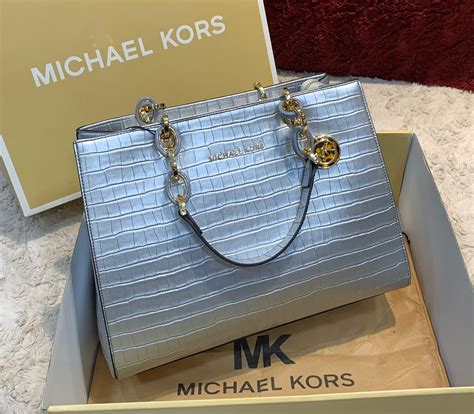 michael kors canta silver crocodile