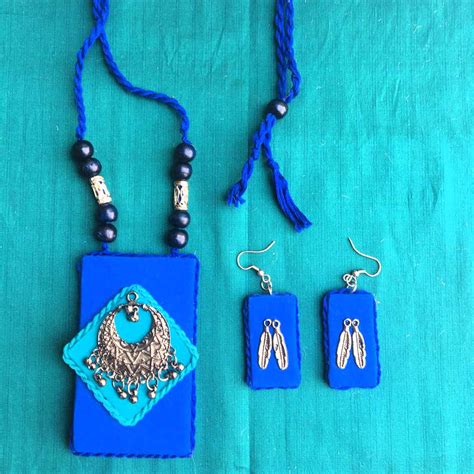Blue MetallicÂ NeckpieceÂ WithÂ EarringsÂ Set
